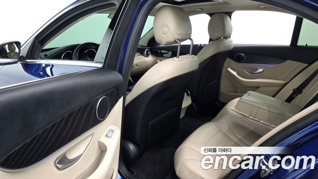 Mercedes-Benz C-Class C220 d Avantgarde