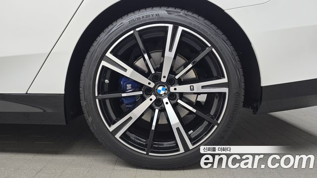 BMW 5-Series 530i xDrive M Sport