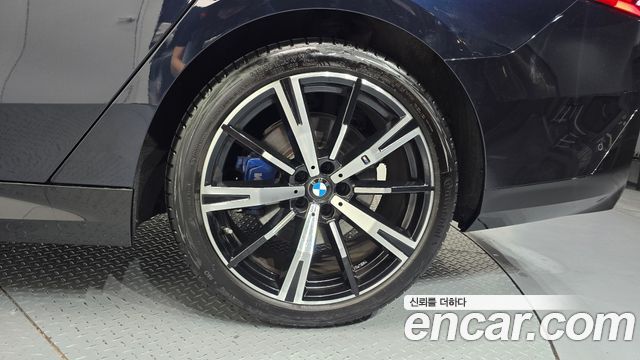 BMW 5-Series 530i xDrive M Sport
