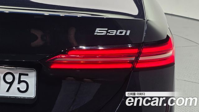 BMW 5-Series 530i xDrive M Sport