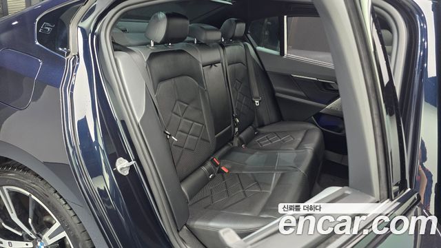 BMW 5-Series 530i xDrive M Sport