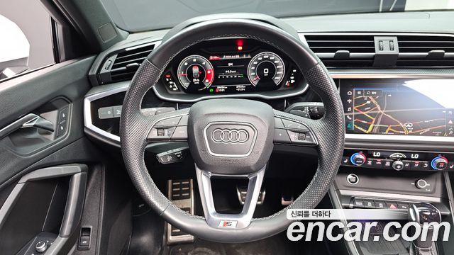 Audi Q3 35 TDI Quattro Premium Sportback