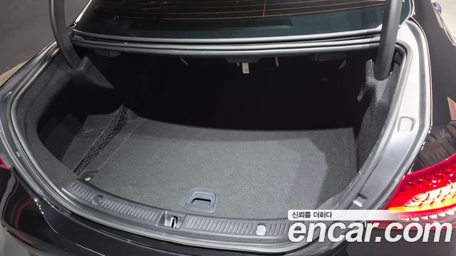 Mercedes-Benz E-Class E250 Exclusive