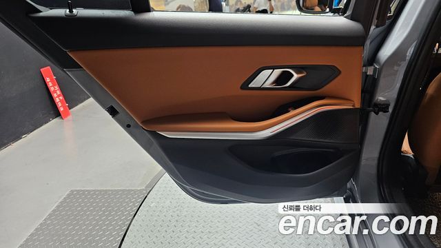 BMW 3-Series 320i M Sport