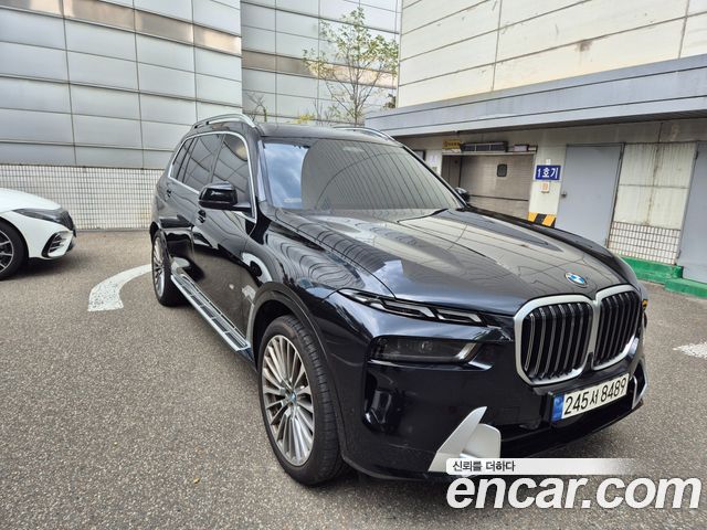 BMW X7 xDrive 40i Design Pure Excellence 7-Seater