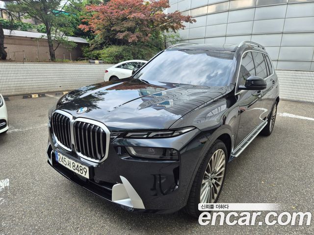 BMW X7 xDrive 40i Design Pure Excellence 7-Seater