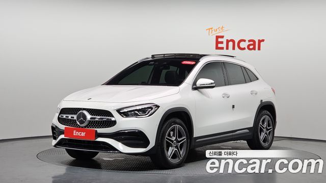 Mercedes-Benz GLA-Class GLA250 4MATIC