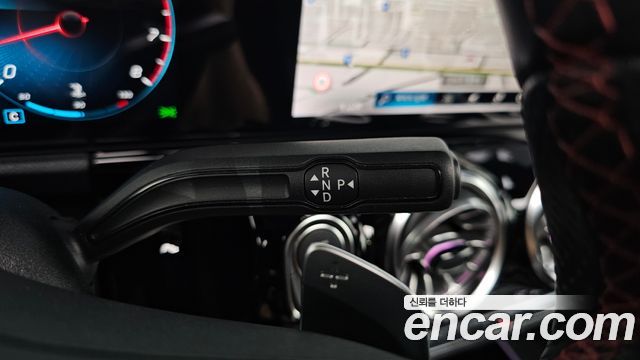 Mercedes-Benz GLA-Class GLA250 4MATIC