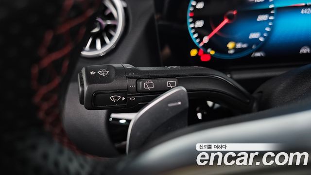 Mercedes-Benz GLA-Class GLA250 4MATIC