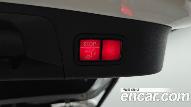 Mercedes-Benz GLA-Class GLA250 4MATIC