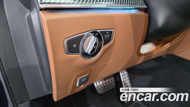 Mercedes-Benz E-Class E350 4MATIC AMG Line