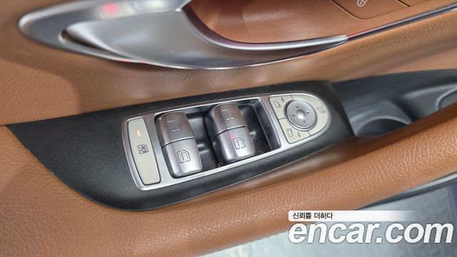 Mercedes-Benz E-Class E350 4MATIC AMG Line