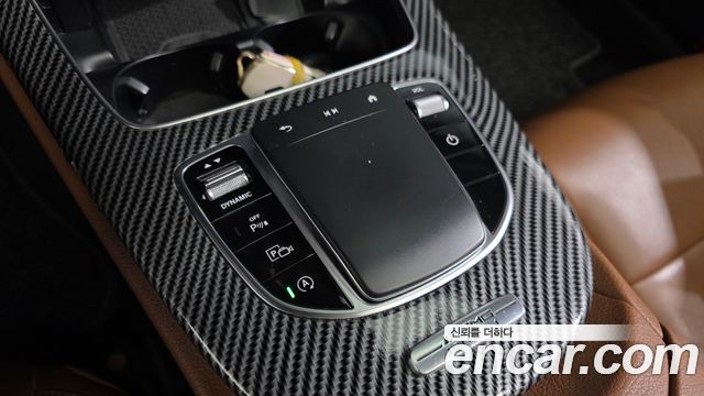 Mercedes-Benz E-Class E350 4MATIC AMG Line
