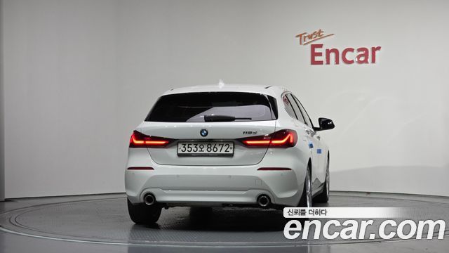 BMW 1-Series 118d Joy First Edition