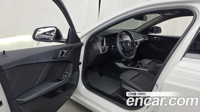 BMW 1-Series 118d Joy First Edition