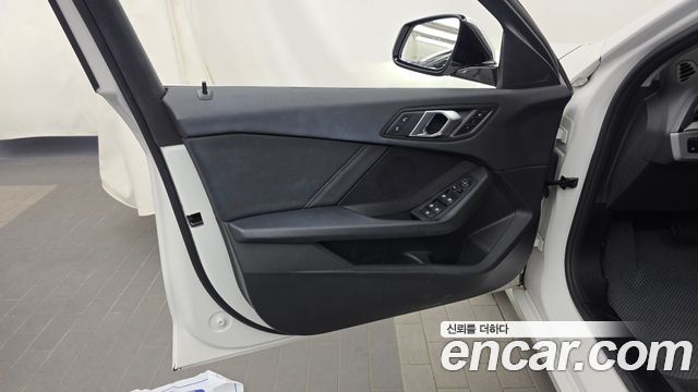 BMW 1-Series 118d Joy First Edition