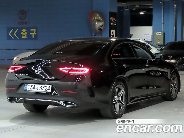 Mercedes-Benz CLS-Class CLS300d AMG Line
