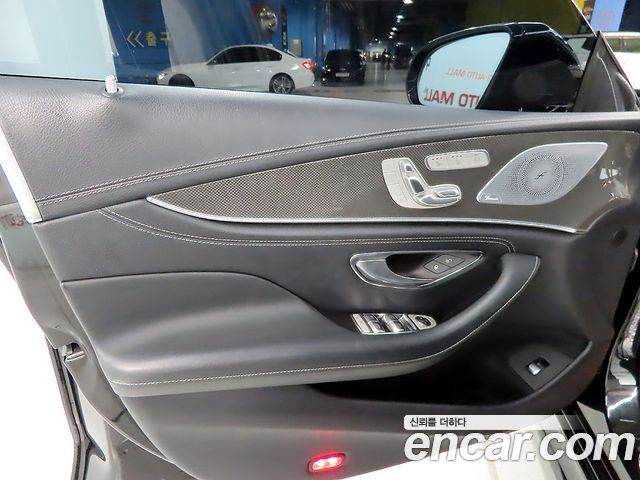 Mercedes-Benz CLS-Class CLS300d AMG Line