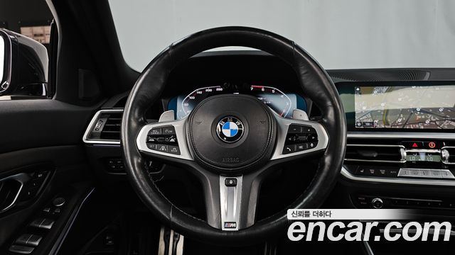 BMW 3-Series 320i Touring M Sports