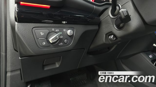 Audi Q5 45 TFSI Quattro Premium