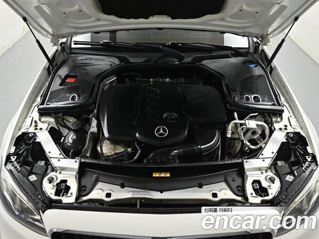 Mercedes-Benz E-Class E220d Coupe