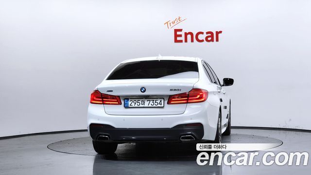 BMW 5-Series 530i xDrive M Sport Package