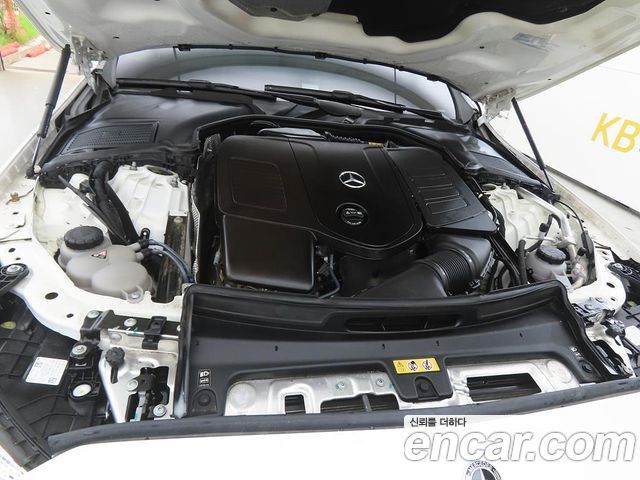 Mercedes-Benz C-Class C300 4MATIC AMG Line