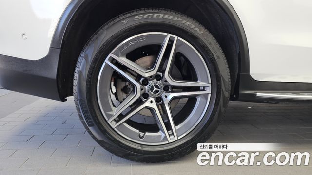 Mercedes-Benz GLC-Class GLC220 d 4MATIC Coupe
