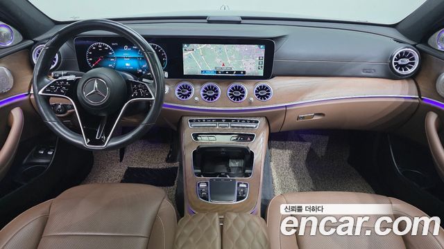 Mercedes-Benz E-Class E300e 4MATIC Exclusive