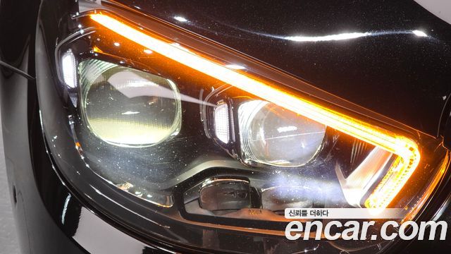 Mercedes-Benz E-Class E300e 4MATIC Exclusive