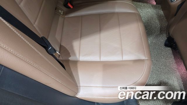 Mercedes-Benz E-Class E300e 4MATIC Exclusive