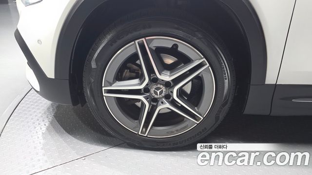 Mercedes-Benz GLB-Class GLB250 4MATIC