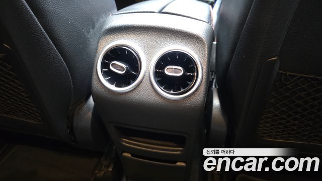 Mercedes-Benz GLB-Class GLB250 4MATIC