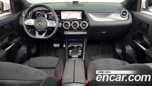 Mercedes-Benz GLA-Class GLA250 4MATIC