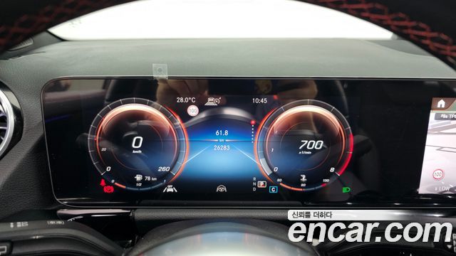 Mercedes-Benz GLA-Class GLA250 4MATIC