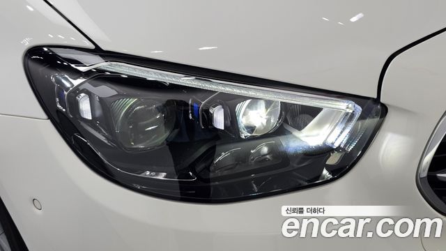 Mercedes-Benz E-Class E350 4MATIC Exclusive