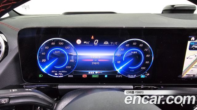 Mercedes-Benz EQA EQA250 AMG Line