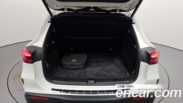 Mercedes-Benz EQA EQA250 AMG Line