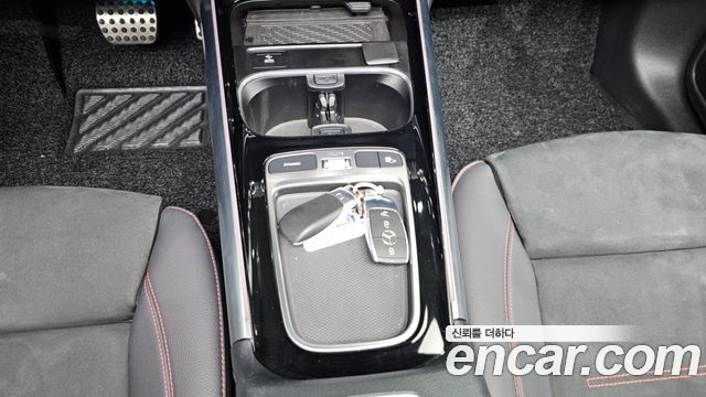 Mercedes-Benz EQA EQA250 AMG Line
