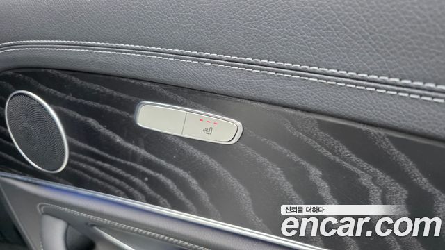 Mercedes-Benz E-Class E220d 4MATIC AMG Line
