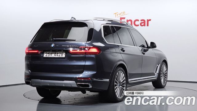 BMW X7 xDrive 30d Design Pure Excellent 6-Seater