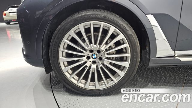 BMW X7 xDrive 30d Design Pure Excellent 6-Seater