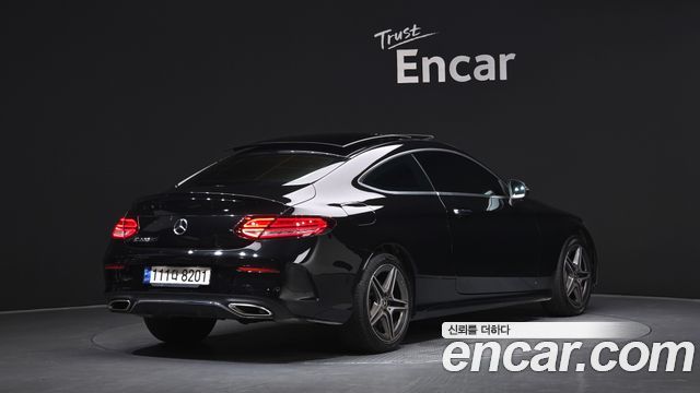 Mercedes-Benz C-Class C200 Coupe