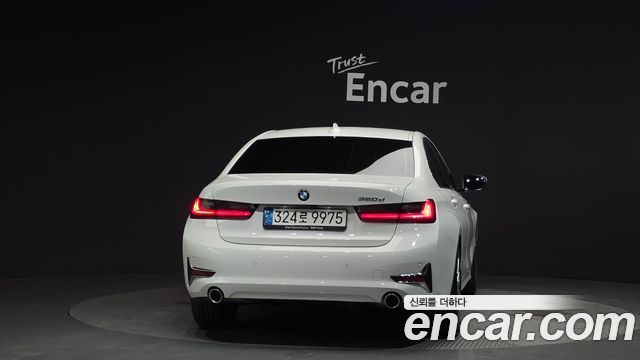 BMW 3-Series 320d Luxury