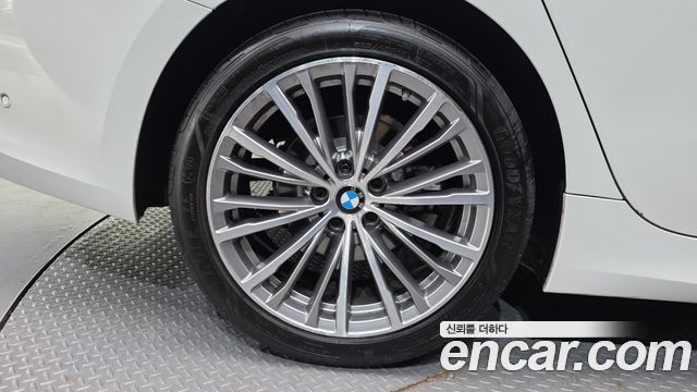 BMW 3-Series 320d Luxury