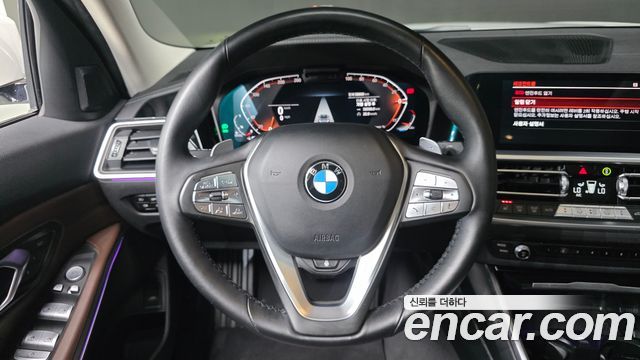 BMW 3-Series 320d Luxury