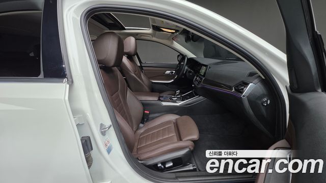 BMW 3-Series 320d Luxury