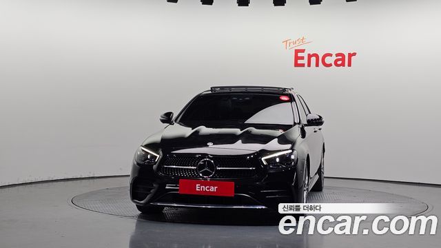 Mercedes-Benz E-Class E350 4MATIC AMG Line