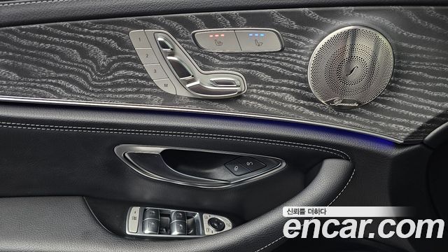 Mercedes-Benz E-Class E350 4MATIC AMG Line