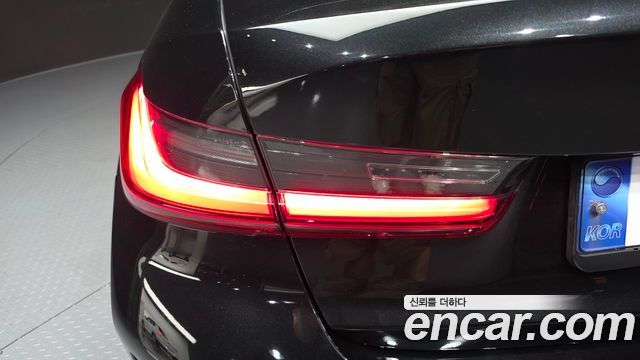 BMW 3-Series 320i M Sport